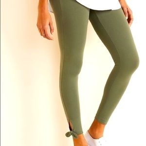 🦥Olive Green Tie Leggings-M🦥